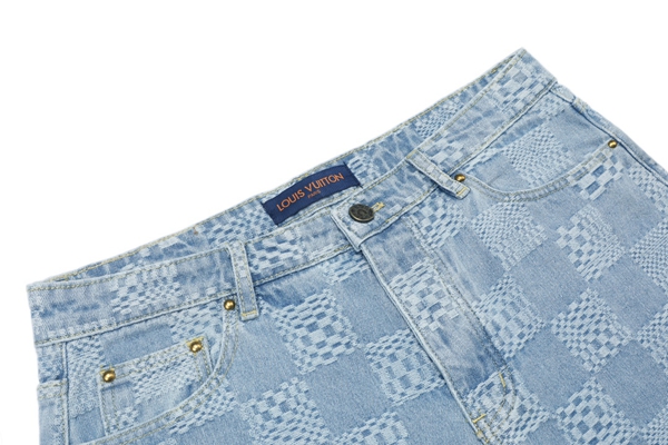 ブランドハーフパンツ側面デザイン